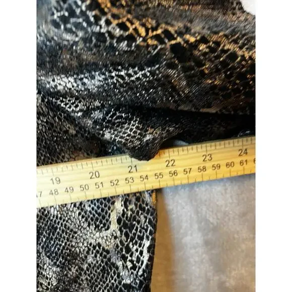 Susan Graver Womens Jacket Size Large SnakeSkin Print Full Zip Lined Metallic - Picture 8 of 9